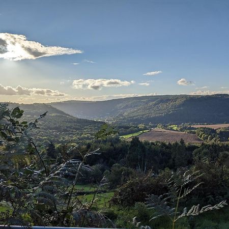 Hayloft Studio In Historic Barn Saint Briavels Екстериор снимка