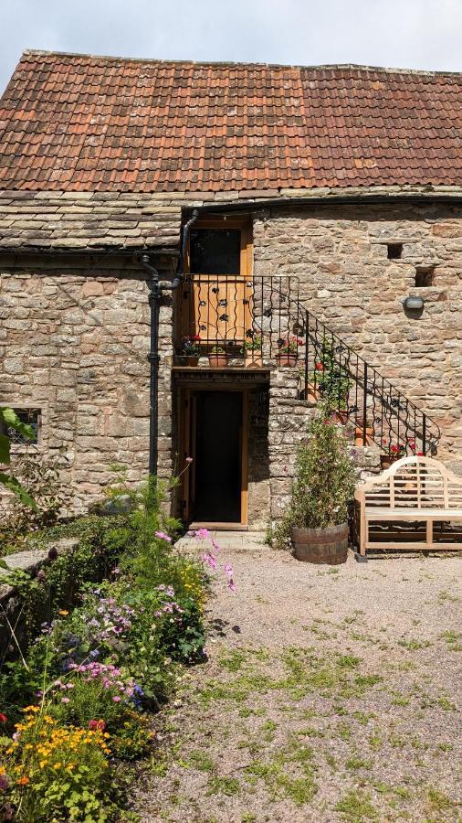 Hayloft Studio In Historic Barn Saint Briavels Екстериор снимка